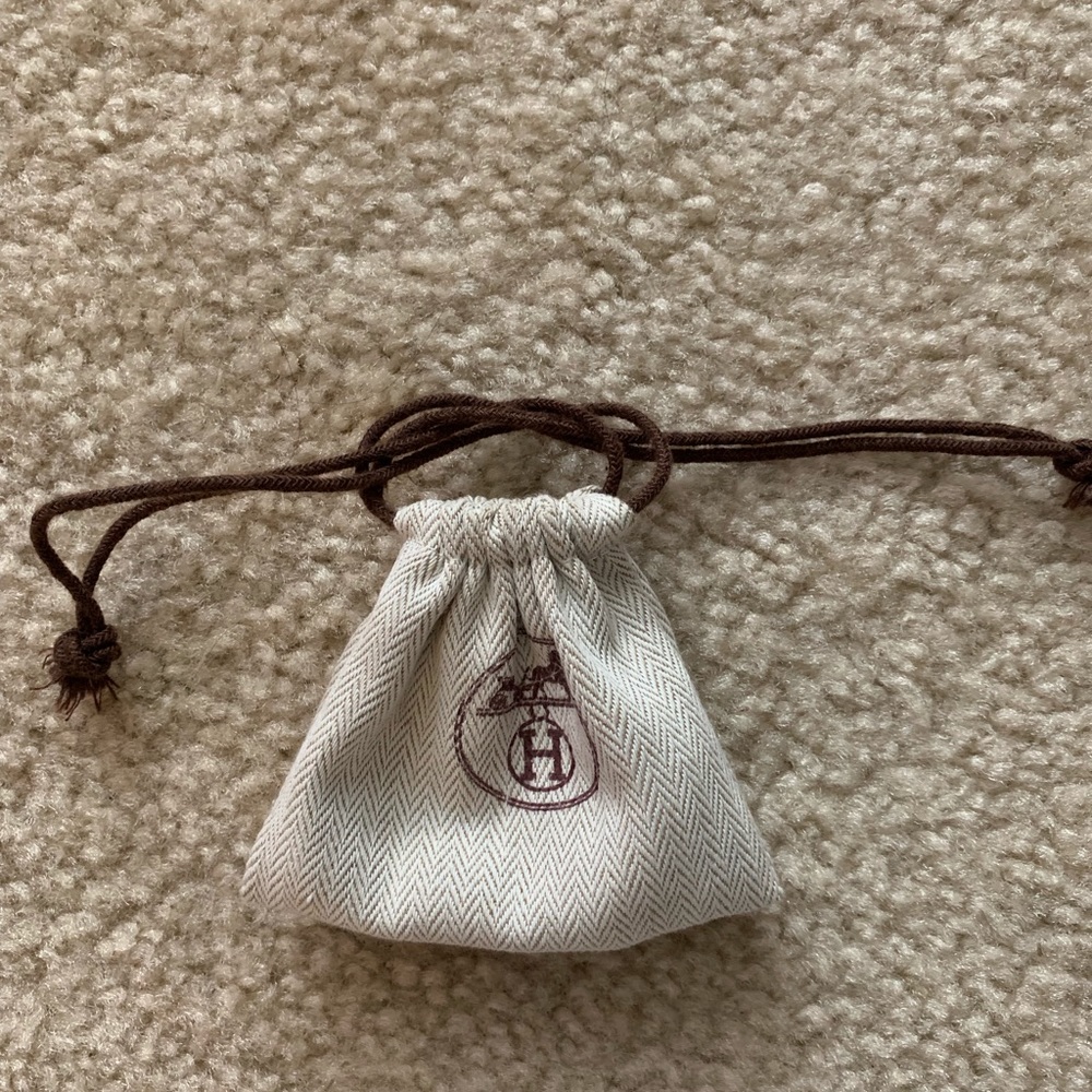 Hermès belt buckle dust bag